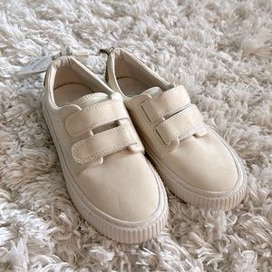 BRAND NEW!! Zara boy cream velcro sneakers